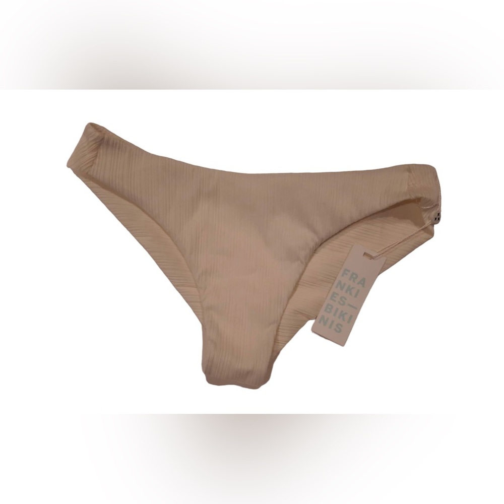 Brandnew Frankie’s Bikinis White Ribbed Bottom